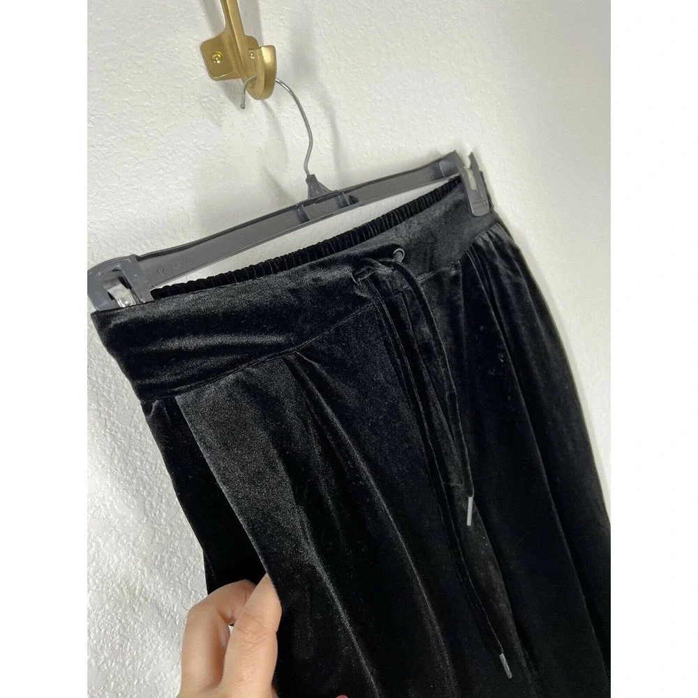 Vero Moda Eve Mr Loose String Velvet Pant